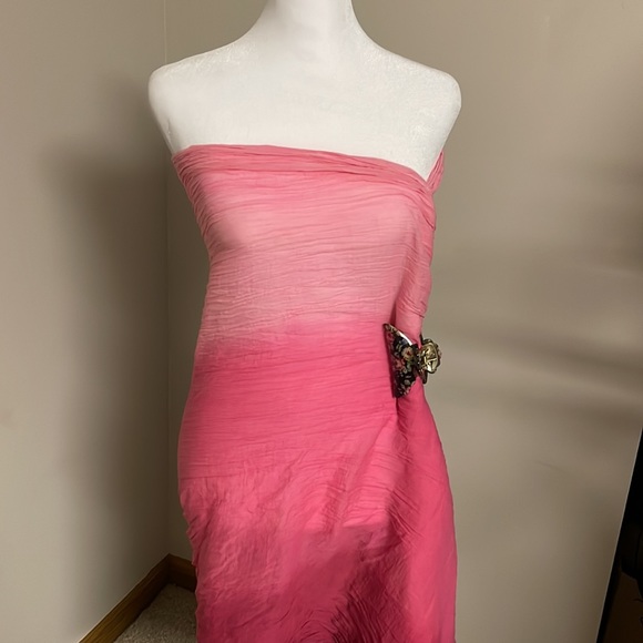 Beautiful Rose Scarf Wrap - Picture 4 of 9